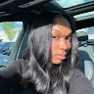 Meet your Posher, Lexy